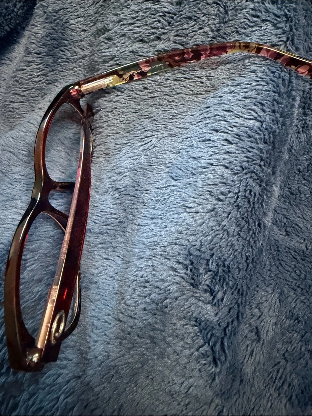 Oscar de la Renta Purple Floral Spring Loaded Readers/ Reading Glasses- +2.50